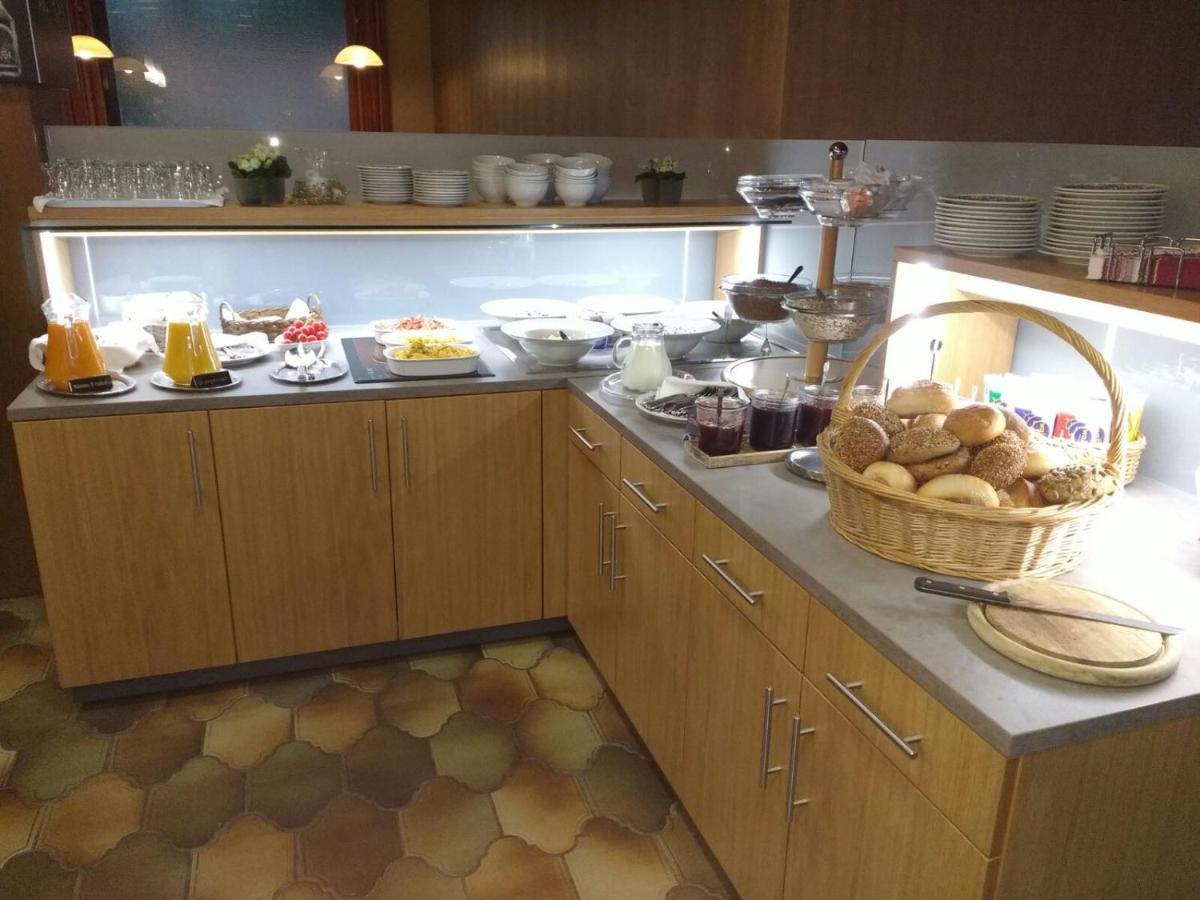 Landgasthof 'Zur Quelle' Wächtersbach Екстериор снимка